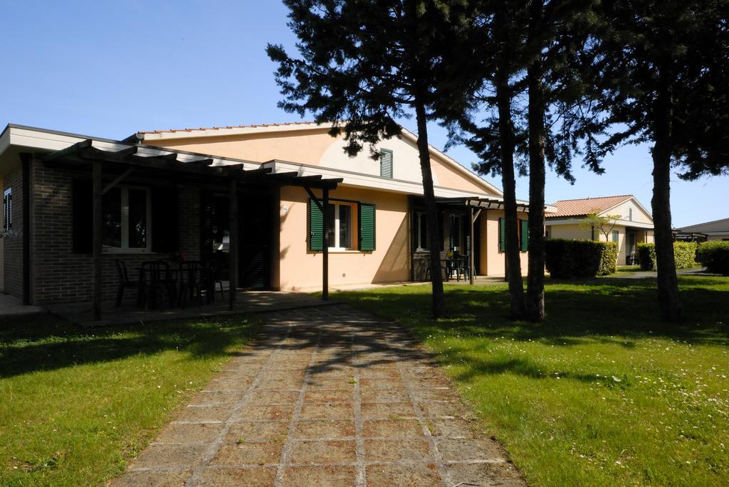 Villaggio Turistico La Cecinella Marina di Cecina Exterior foto