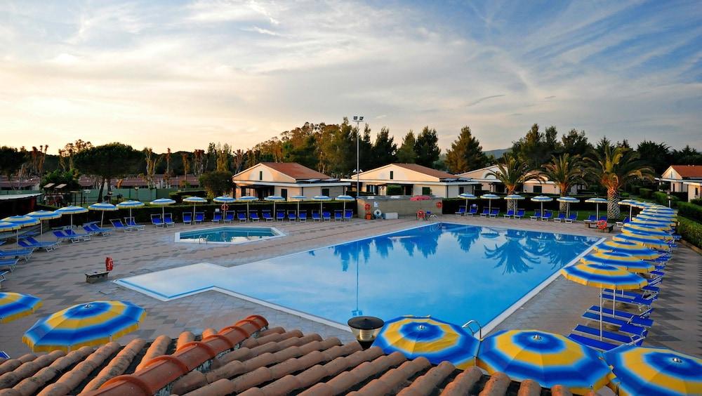 Villaggio Turistico La Cecinella Marina di Cecina Exterior foto