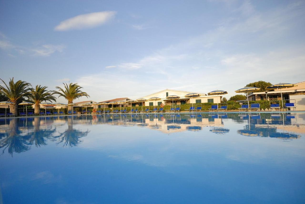 Villaggio Turistico La Cecinella Marina di Cecina Exterior foto