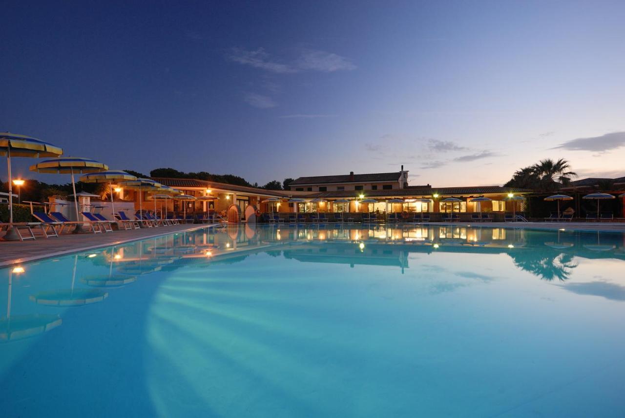 Villaggio Turistico La Cecinella Marina di Cecina Exterior foto